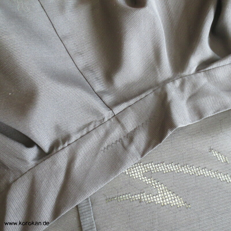 schwarz Rho Seide, Durchbruchmuster Haori
