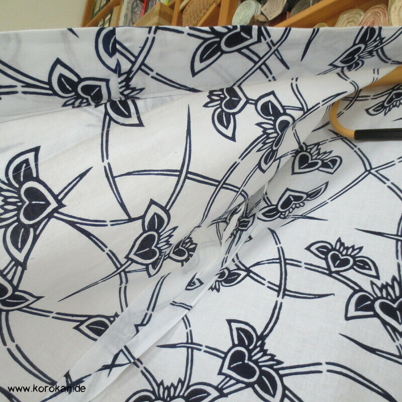 Yukata / Nemaki Kimono reine Baumwolle, mit Paulownia Baumblüten