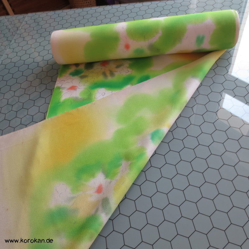 handgemalte Blüten Kimono Seide