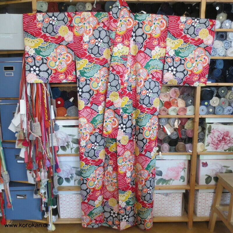 wildbunte Ume, Blüten Komon Kimono, Polyester Damast