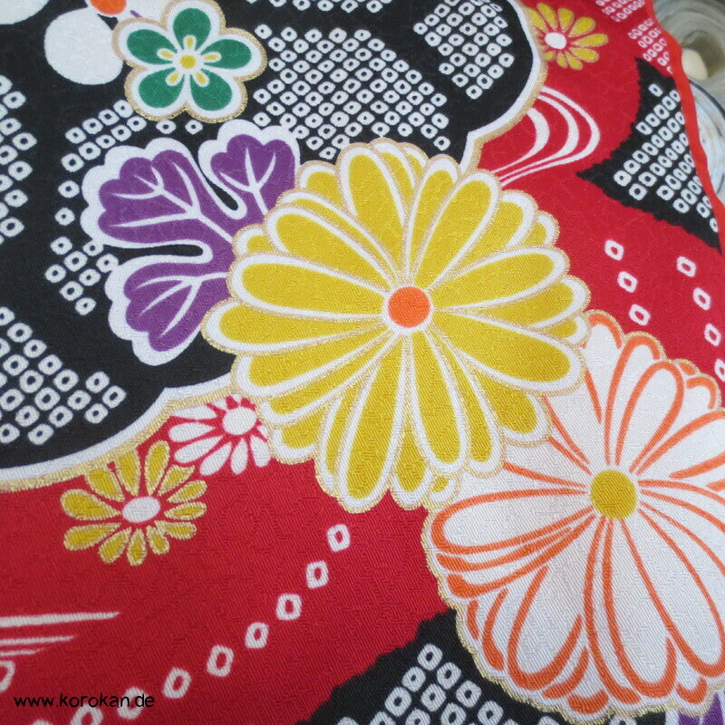 wildbunte Ume, Blüten Komon Kimono, Polyester Damast