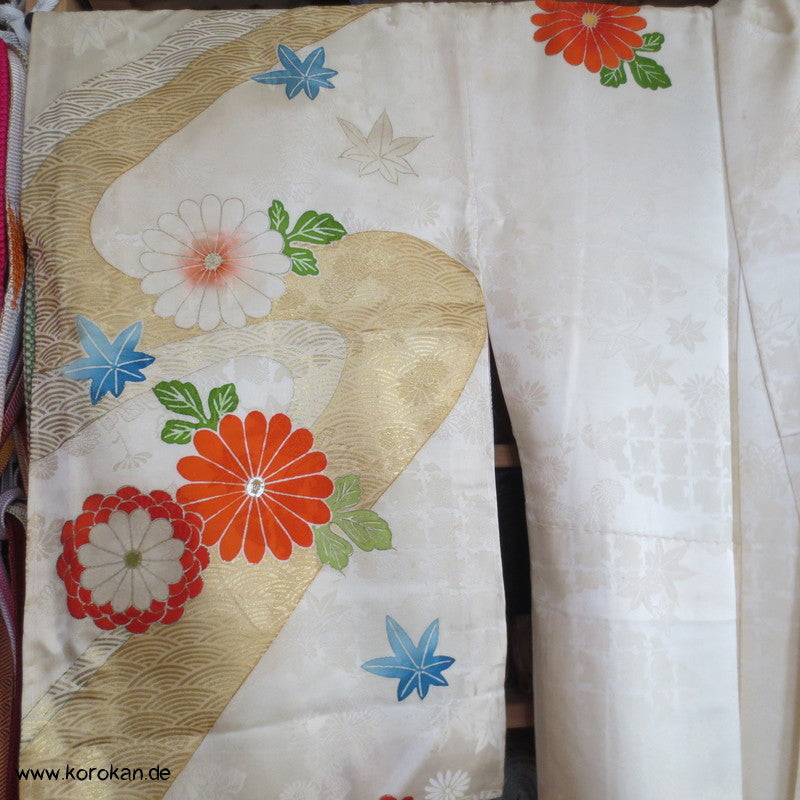 Mandarinenten, teilweise bestickter Seidendamast Homongi Kimono