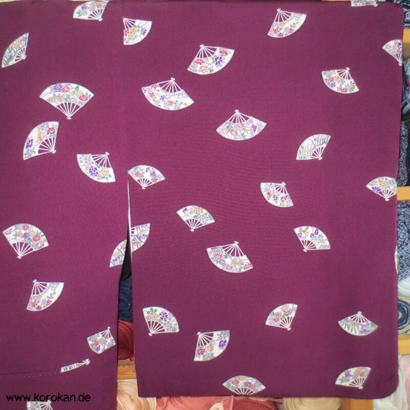 Fächer auf pflaume Komon Seidencrepe Kimono