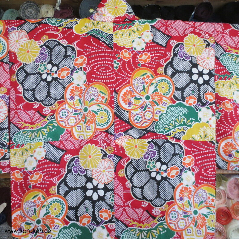 wildbunte Ume, Blüten Komon Kimono, Polyester Damast