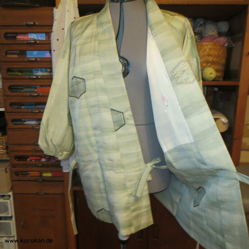 Dochugi Kimono Jacke, dicke Tsumugi Seide mit Kikko Motiven