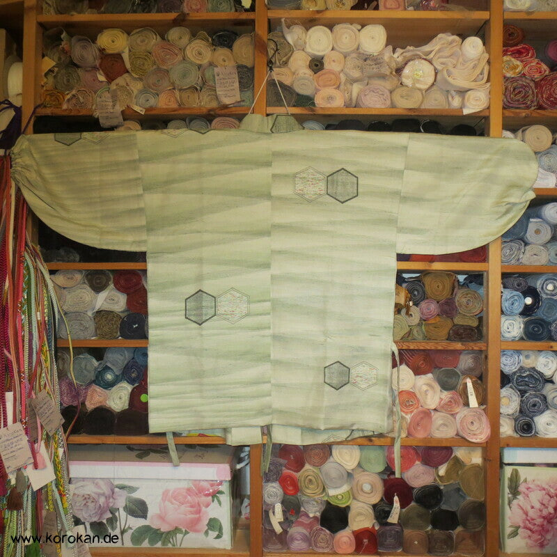 Dochugi Kimono Jacke, dicke Tsumugi Seide mit Kikko Motiven