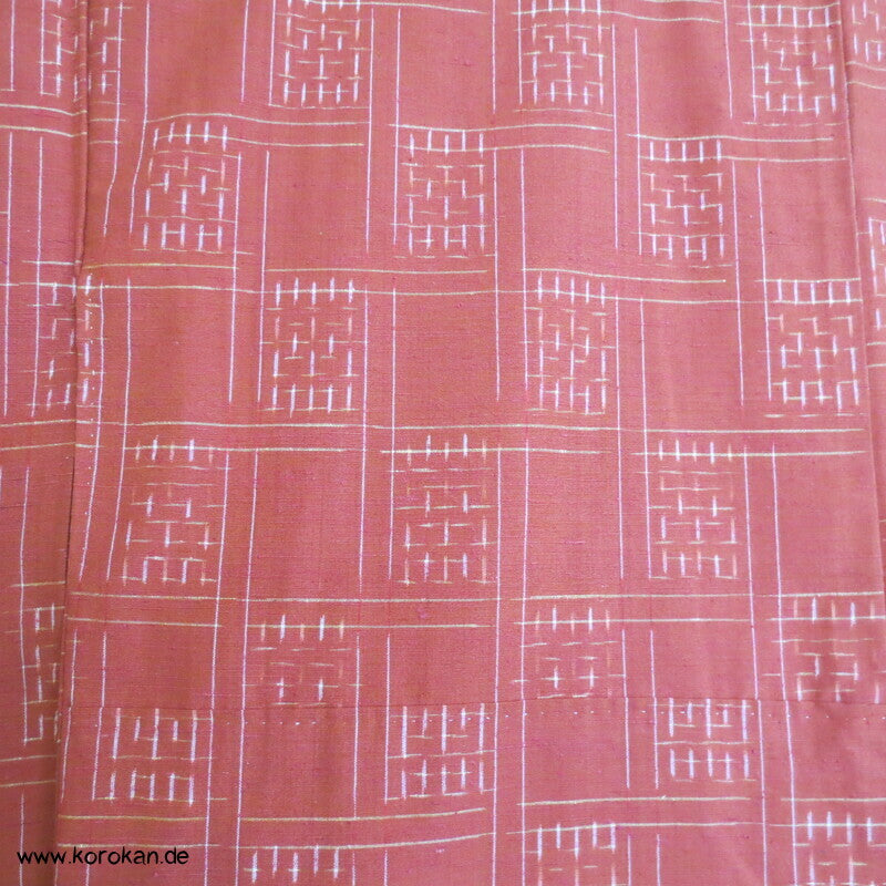 variables Karo Kasuri auf persimmon Tsumugi Kimono