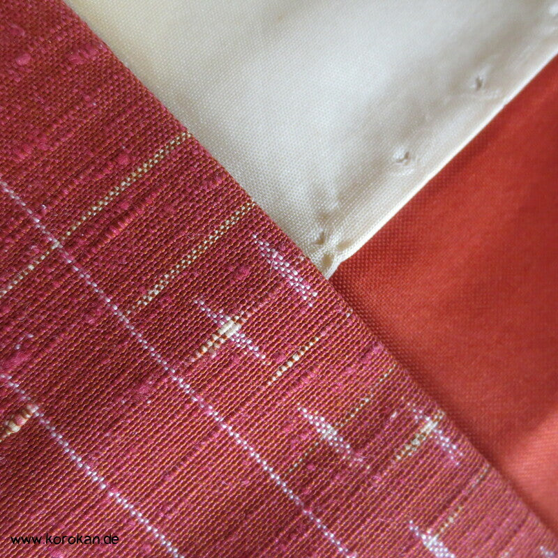 variables Karo Kasuri auf persimmon Tsumugi Kimono