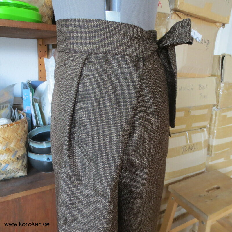Hakama artige Hose, Kasuri Tsumugi Seide