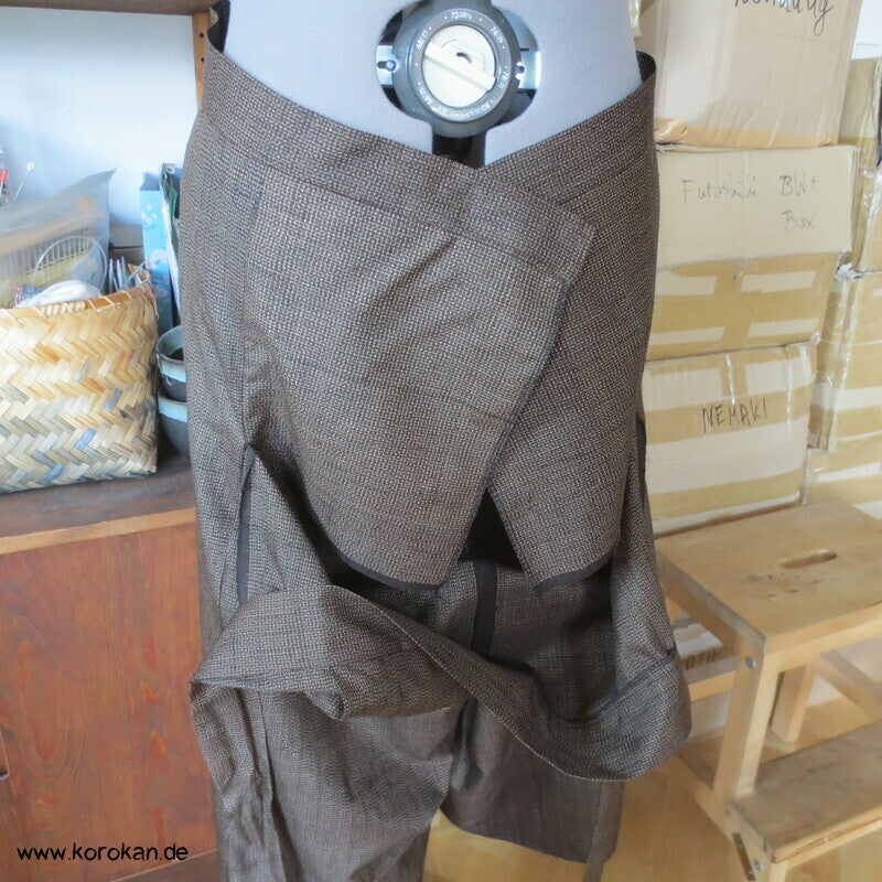 Hakama artige Hose, Kasuri Tsumugi Seide