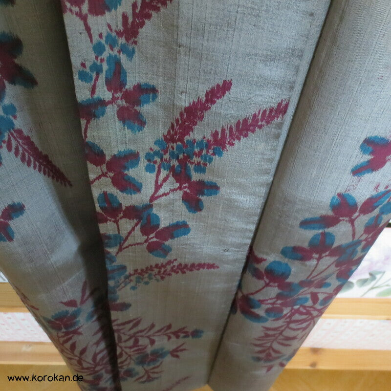 Nandina und Nadeshiko Meisen Seiden Hitoe Kimono