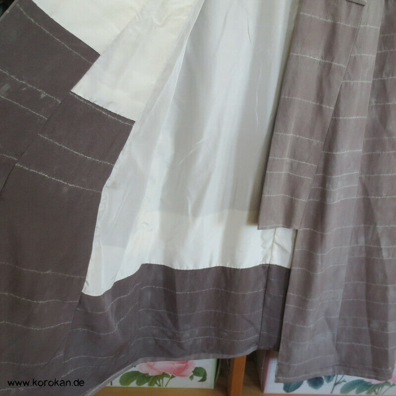 brutalisierter gekürzter Komon Kimono / Mantel / Jacke Streifen Shibori