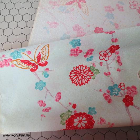 Japan Schmetterlinge, Blüten auf hellblau Kimono Stoff, Acetat