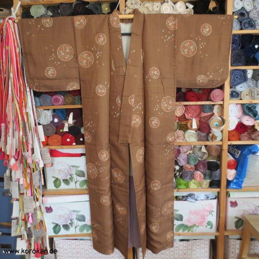 Japan Art Deco Blumenrondelle Meisen Kimono - mit gewebter Struktur