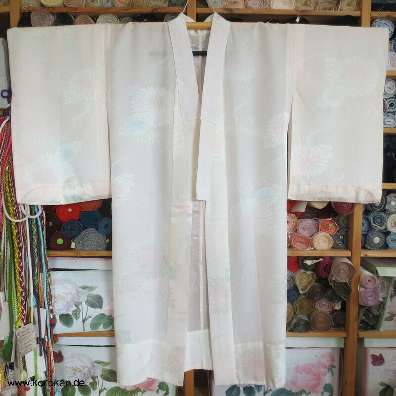 Kiku Rinzu Damast Seiden Furisode Juban Unterkimono, gekürzte Ärmel