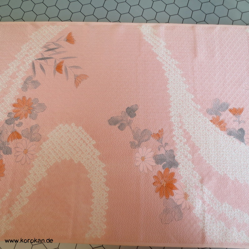 Shibori Flußlauf und Blüten Segaiha Damast japanische Kimono Seiden Stoffrolle