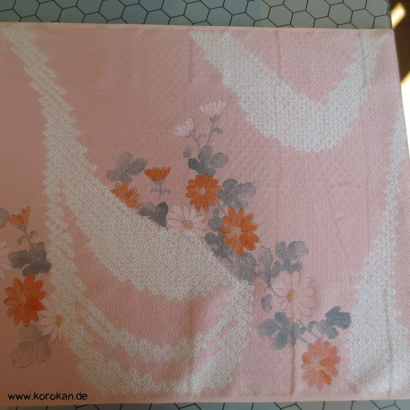 Shibori Flußlauf und Blüten Segaiha Damast japanische Kimono Seiden Stoffrolle