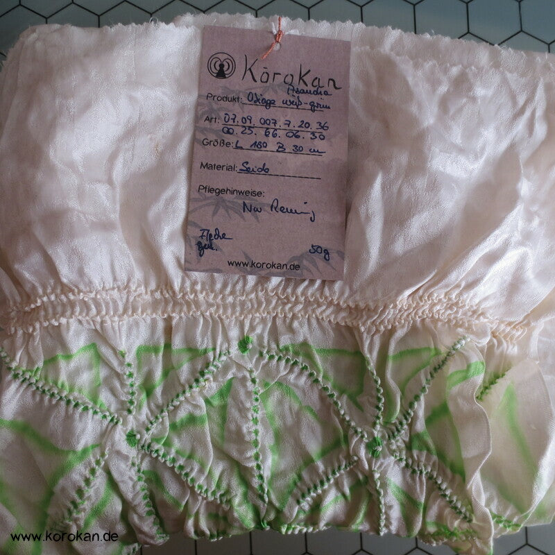 Shibori grünes Asanoha Obiage Rinzu Damast