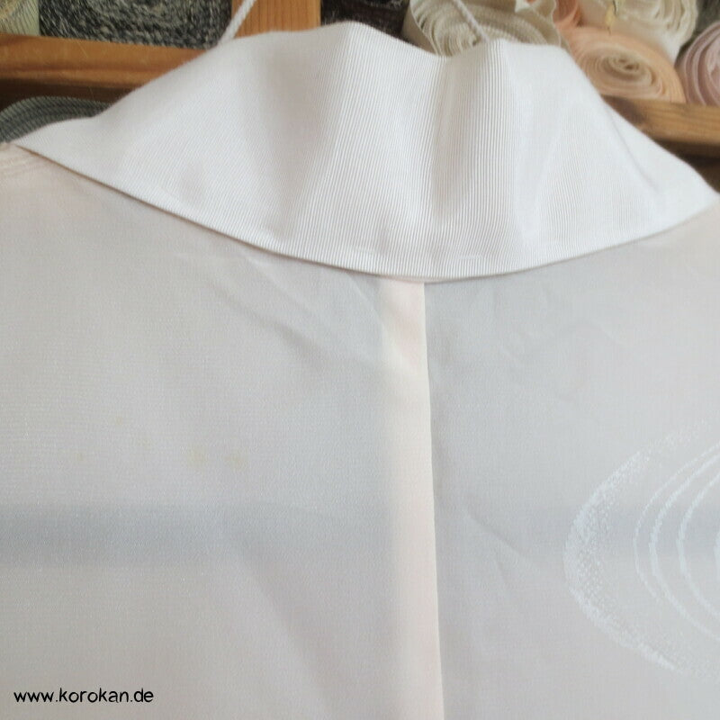 Kiku Rinzu Damast Seiden Furisode Juban Unterkimono, gekürzte Ärmel