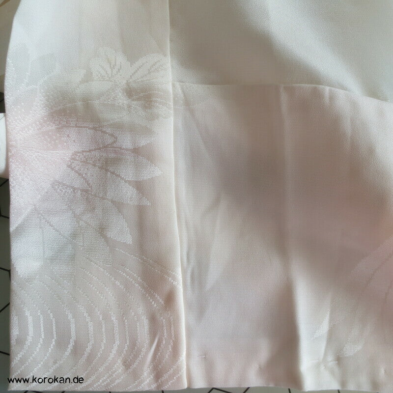 Kiku Rinzu Damast Seiden Furisode Juban Unterkimono, gekürzte Ärmel