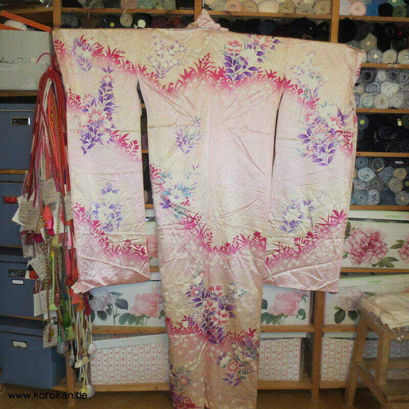 rosa, pink, lila Blumen Seiden Karieba für Furisode Kimono