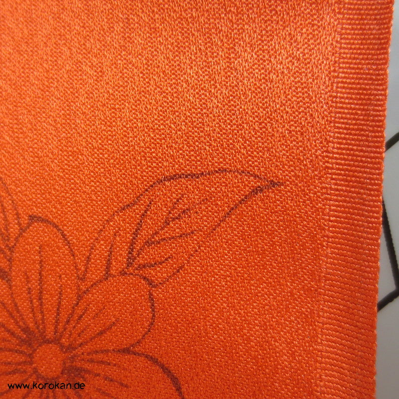 Shibori Palettenfenstern auf Wellendamast Kimono Seide