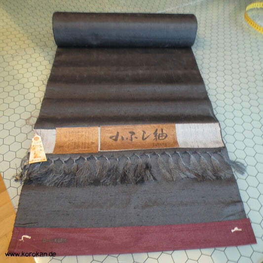 Tanmono Stoffrolle anthrazit schwarze Tsumugi Kimono Seide