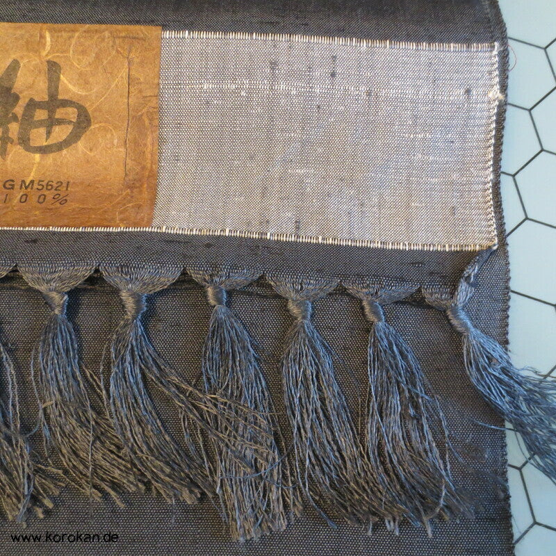 Tanmono Stoffrolle anthrazit schwarze Tsumugi Kimono Seide