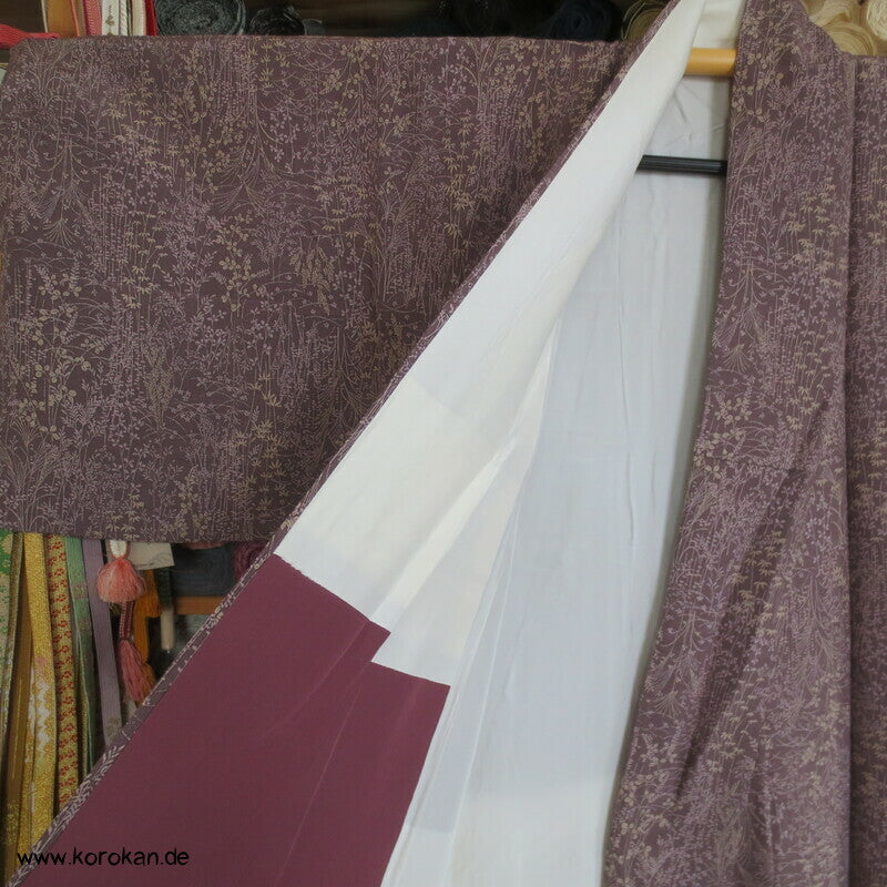 Herbstgräser flieder in mauve Komon Seidencrepe Kimono