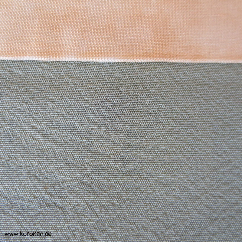 Khaki mit Musterkreisen Seidencrepe Komon Kimono