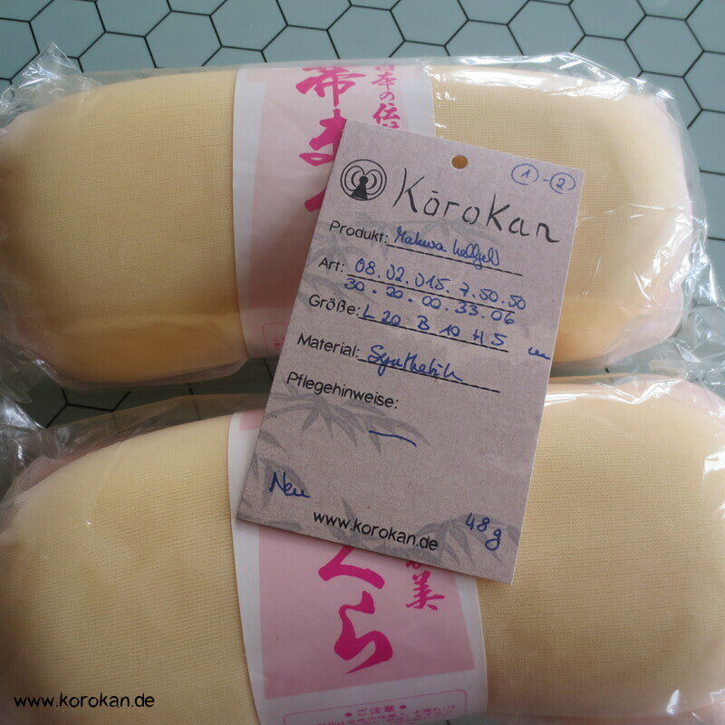 hellgelbes Makura Obi Kissen, neu
