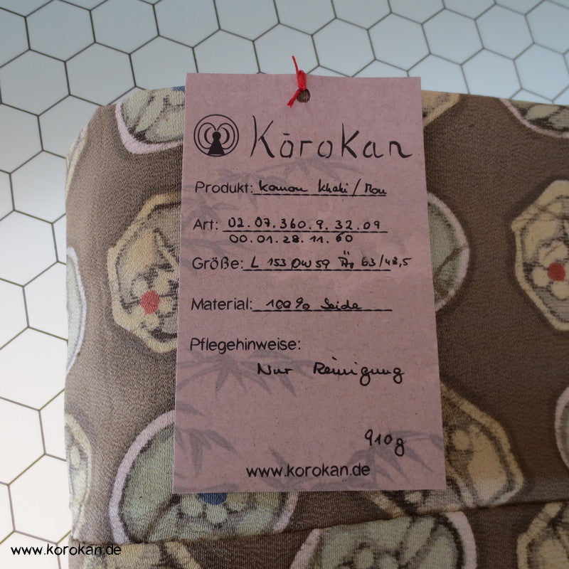 Khaki mit Musterkreisen Seidencrepe Komon Kimono