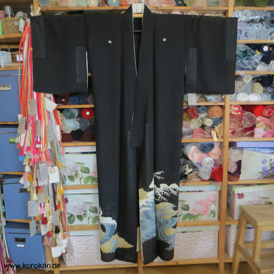 tosende Wellen Tomesode Rho Seide Kimono, halbtransparent