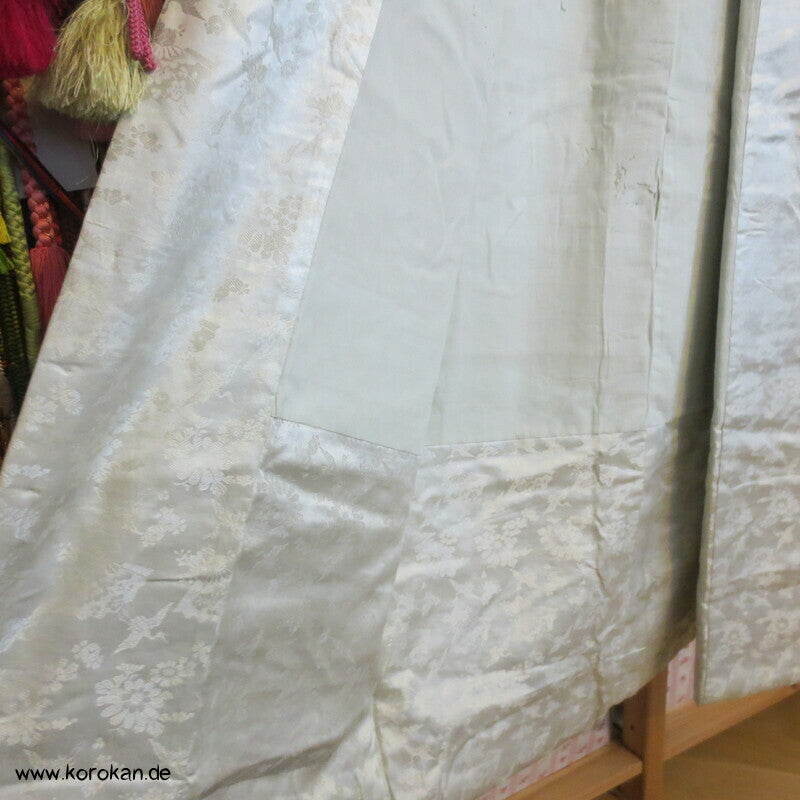 antiker gepolsterter Nakagi Kimono aus Rinzu Damast Seide