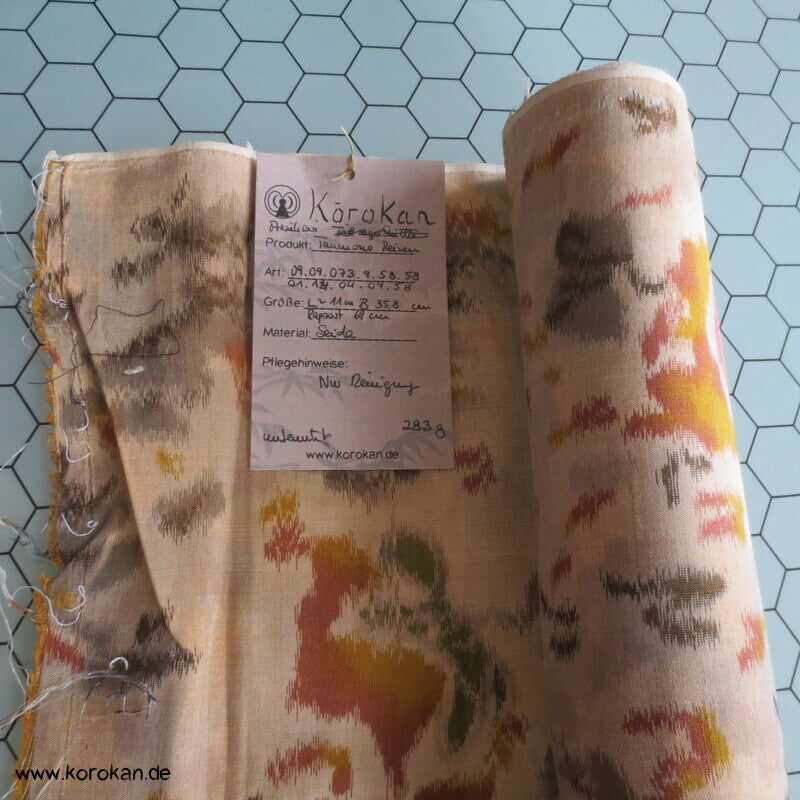 antiker Meisen Seiden Kimono Stoff abstrakte Blüten auf beige