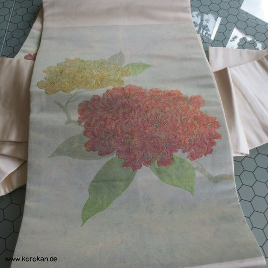 Hortensien auf hellem Grund Nagoya Obi