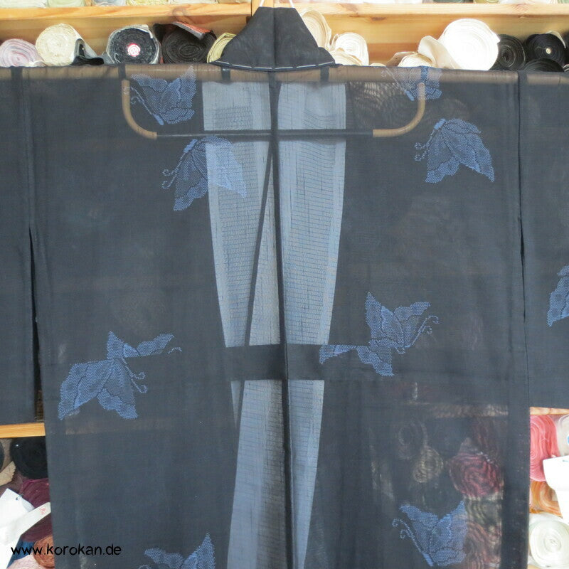 Kasuri Schmetterlinge Hitoe ungefütterter Kimono, Sha Seide