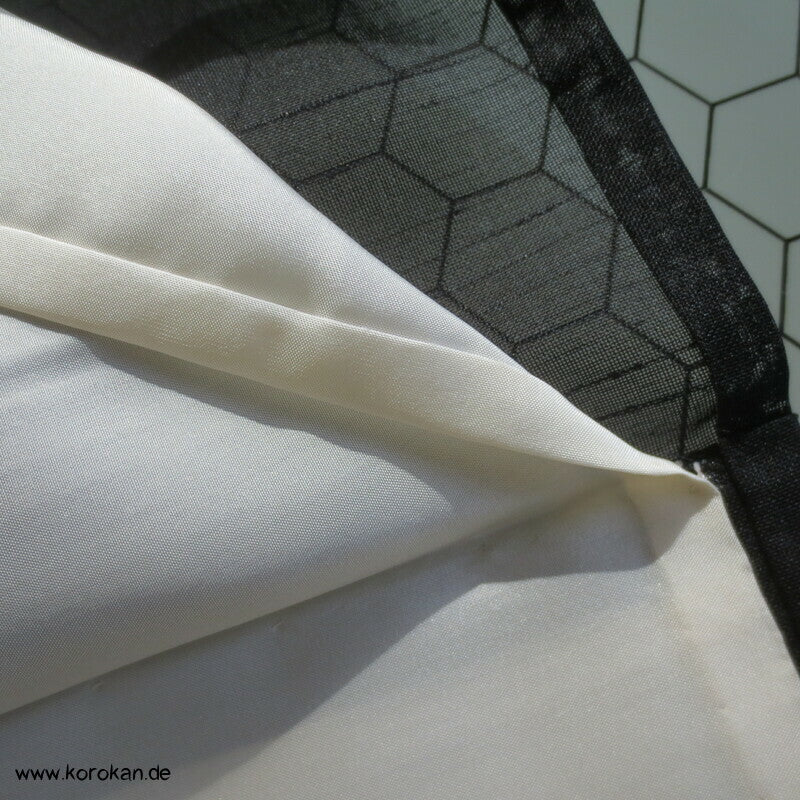 Kasuri Schmetterlinge Hitoe ungefütterter Kimono, Sha Seide