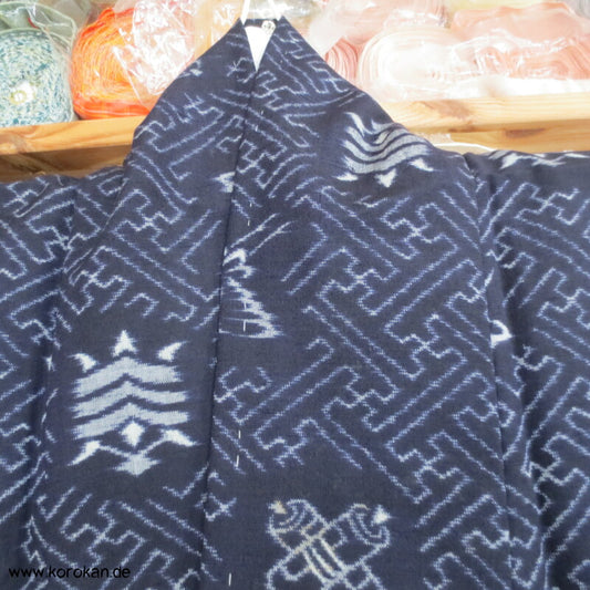 Sayagata, Spindeln, Kranich Kasuri Druckmuster Hitoe Komon Kimono aus Wolle