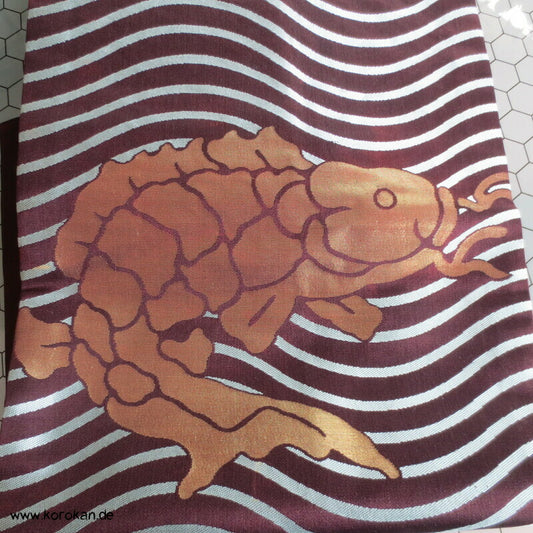 Koi / Fisch auf Wellengrund Nagoya Obi