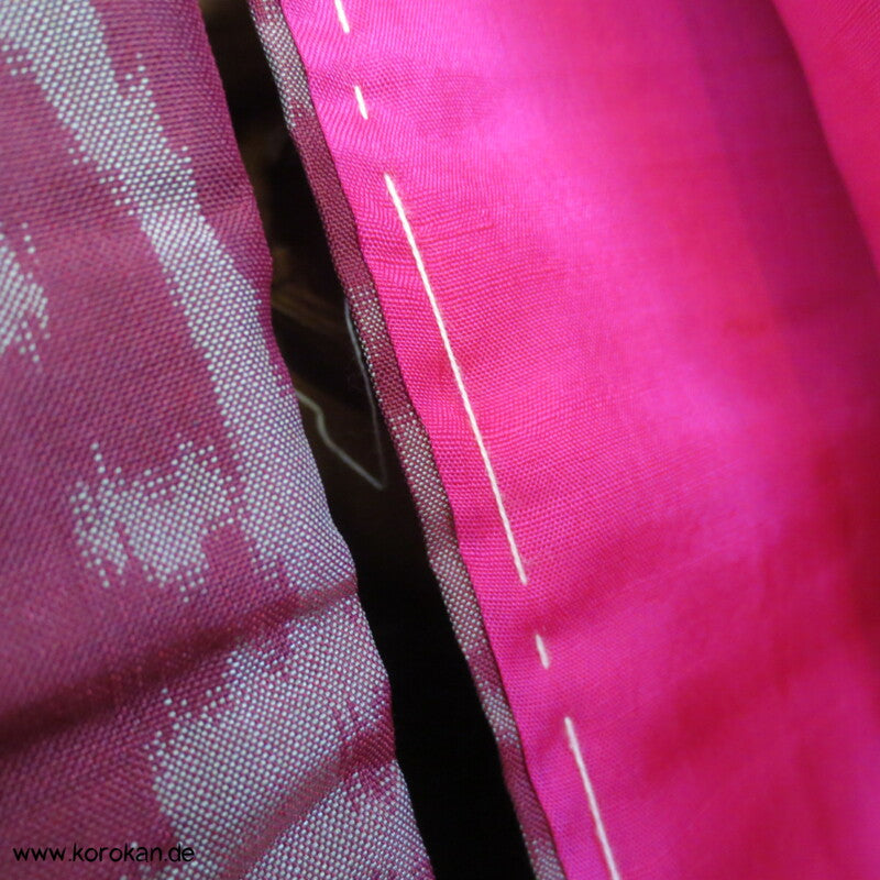 Japan Art Deco graue Sakurazweige auf weinrot Meisen Kimono