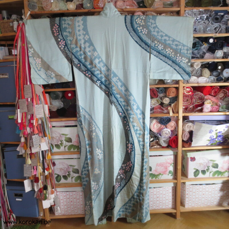 Shibori Bögen blaugrau blau gold Homongi Seiden Araihari Kimono