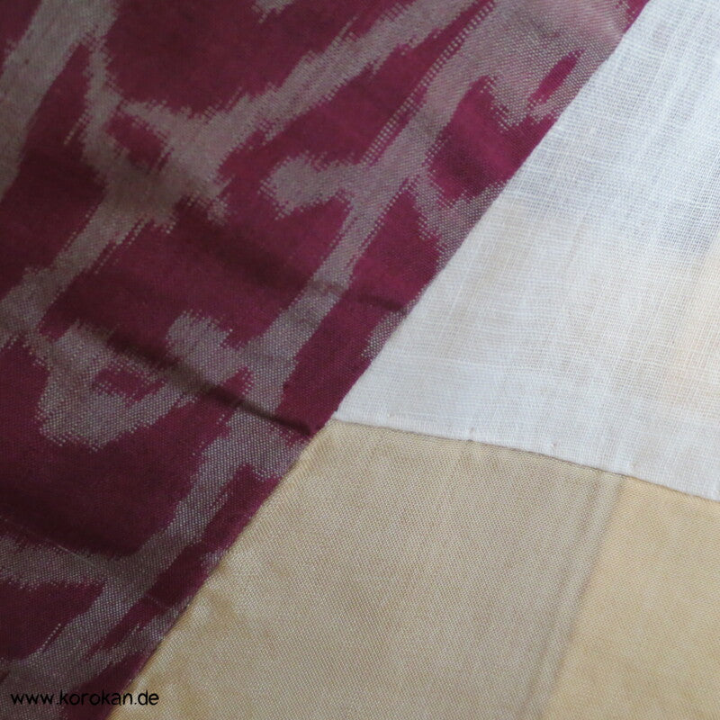 Japan Art Deco graue Sakurazweige auf weinrot Meisen Kimono