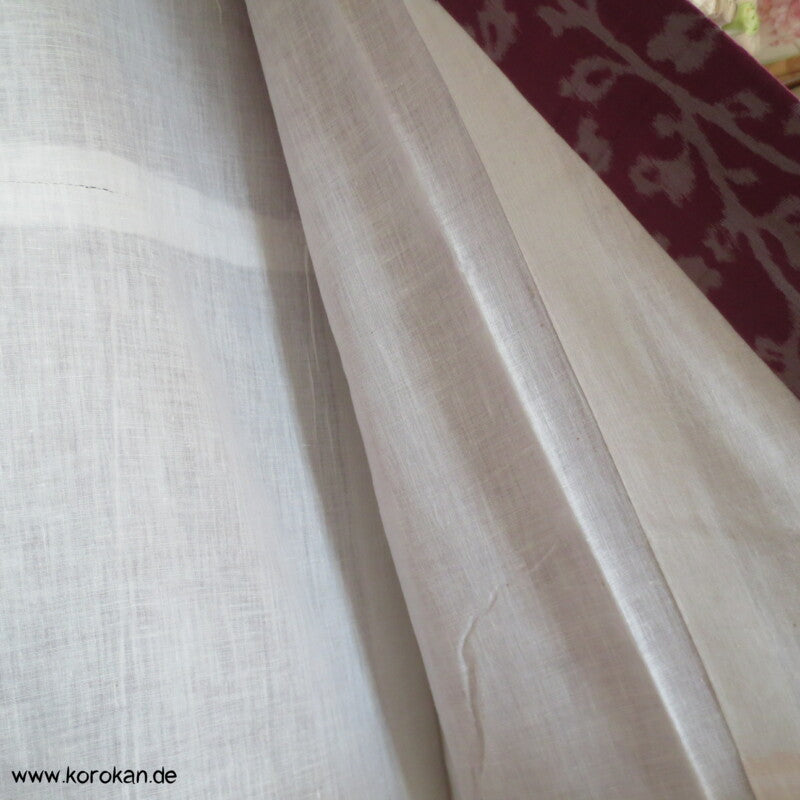 Japan Art Deco graue Sakurazweige auf weinrot Meisen Kimono