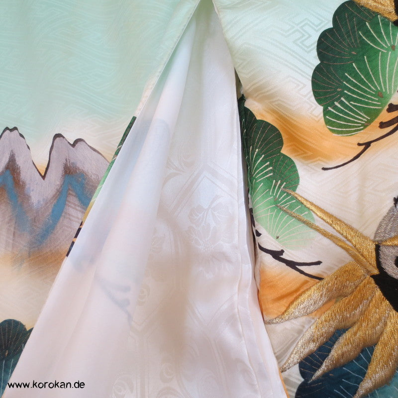 Furisode - Prachtkimono für kleine Jungen, gestickte Kraniche