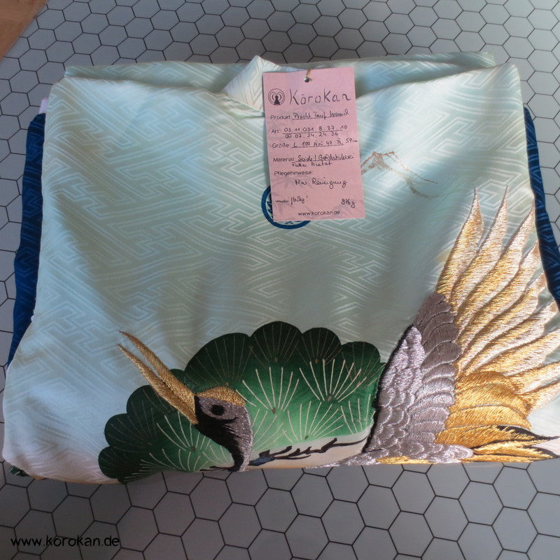 Furisode - Prachtkimono für kleine Jungen, gestickte Kraniche