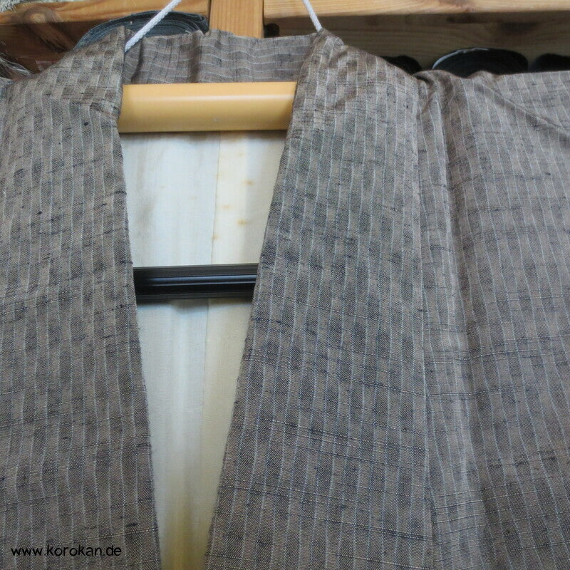 japanischer Tatewaku Wellenstreifen Tsumugi Seiden Kimono
