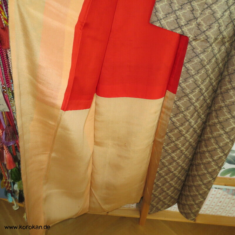 japanischer Baumborke Matsukawabishi Kasuri Tsumugi Seiden Kimono