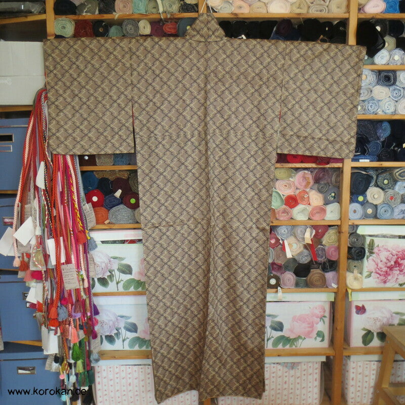 japanischer Baumborke Matsukawabishi Kasuri Tsumugi Seiden Kimono