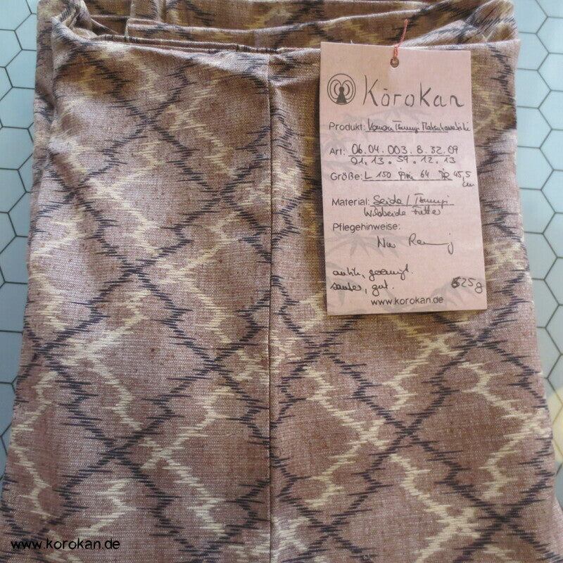 japanischer Baumborke Matsukawabishi Kasuri Tsumugi Seiden Kimono